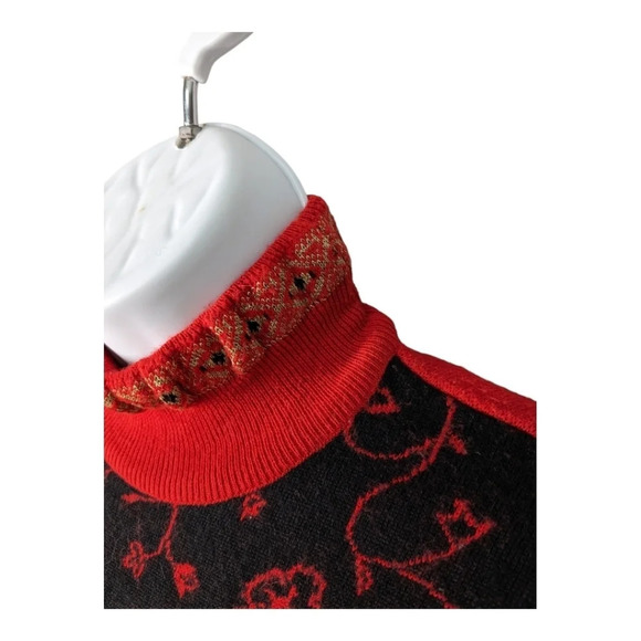 Dolce Bella Merino  Wool Turtleneck Sweater Red/Black/Gold - Picture 4 of 8